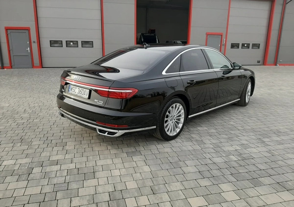 Audi A8 cena 450000 przebieg: 40000, rok produkcji 2020 z Błonie małe 22